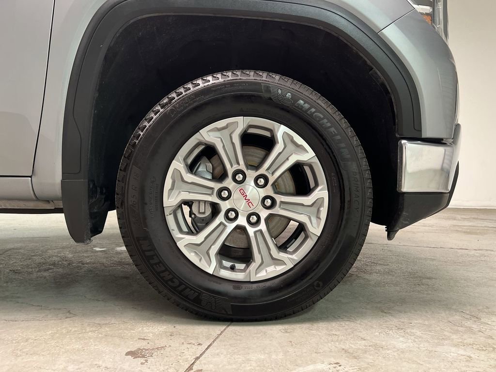 2025 GMC Sierra 1500 SLT - Photo 10