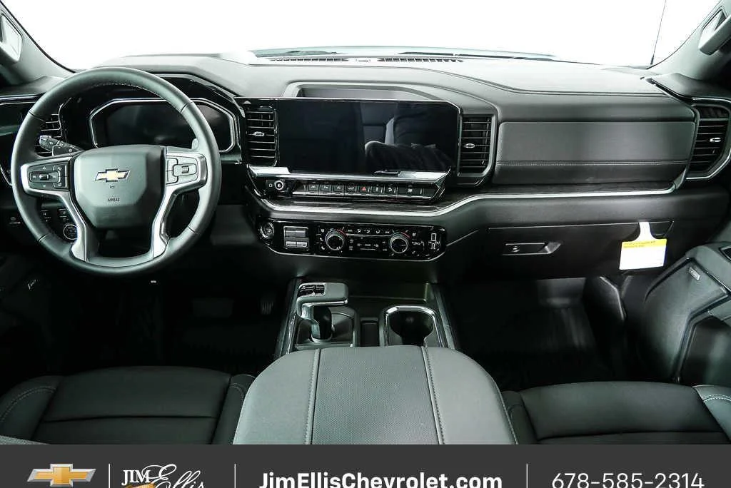 New 2026 Polar White Tricoat Chevrolet LTZ image 34