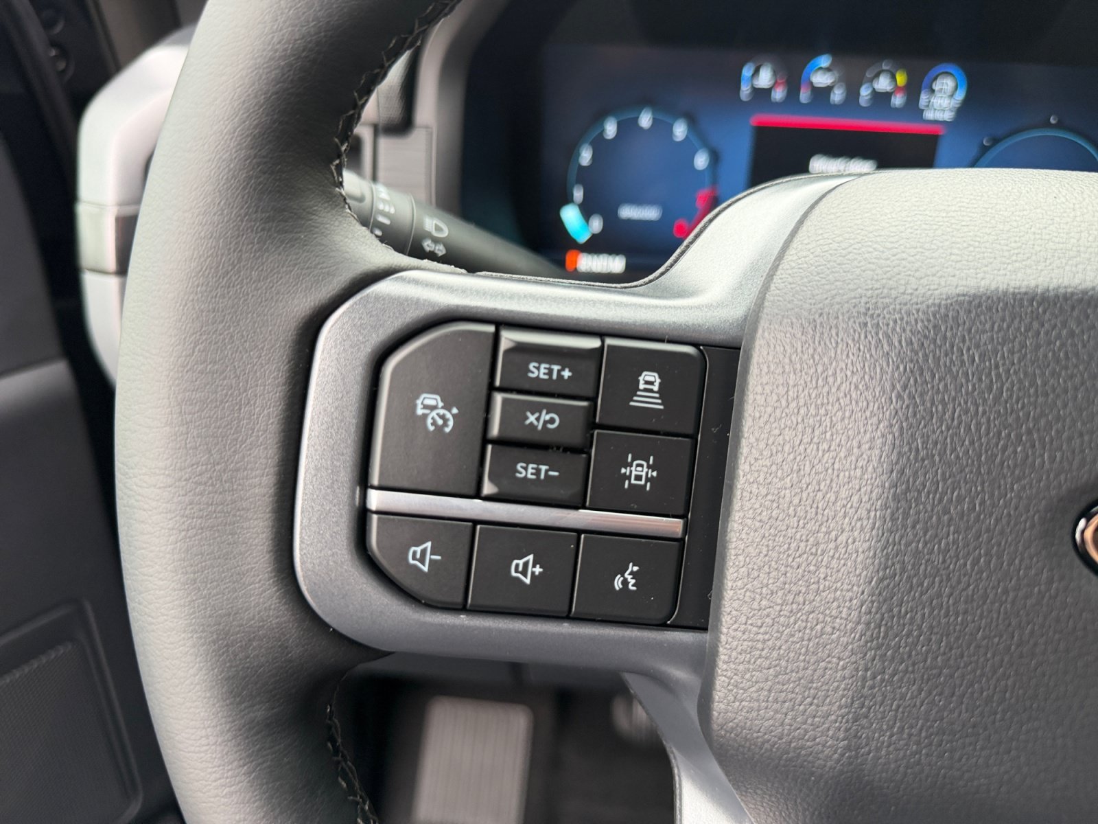 New 2026 Antimatter Blue Metallic Ford XLT image 24
