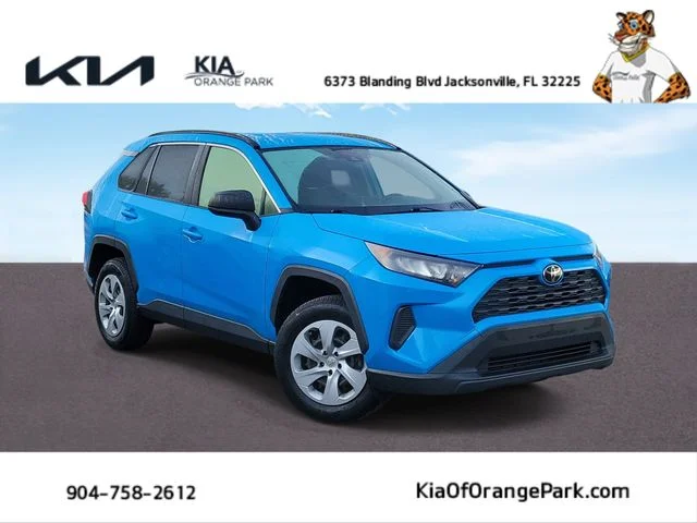 2020 Toyota RAV4 LE