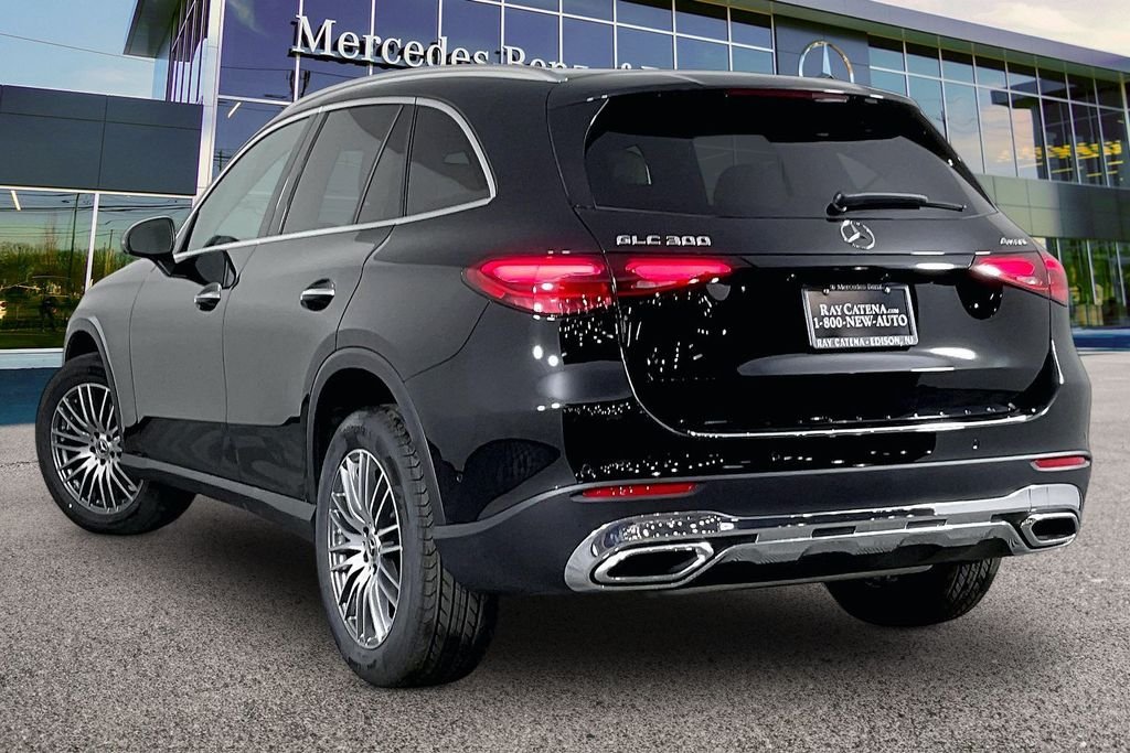 New 2026 Black Mercedes-Benz GLC 300 image 3