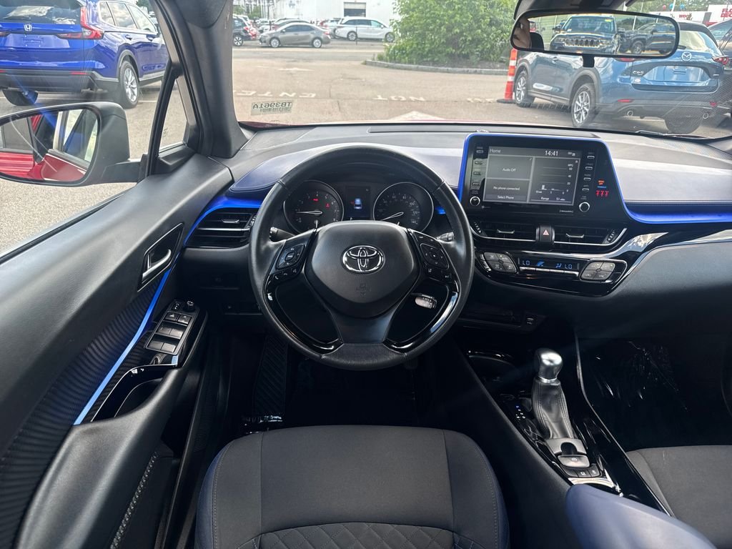 Used 2021 Red Toyota XLE image 12