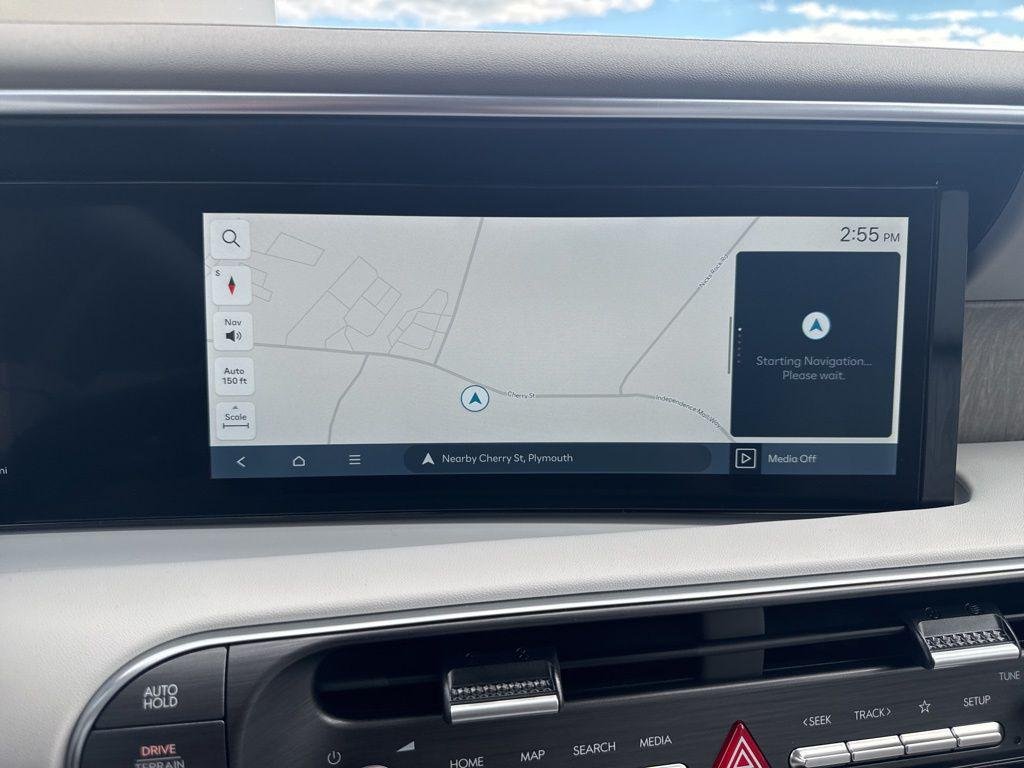 New 2026 Blue Hyundai SEL AWD image 19