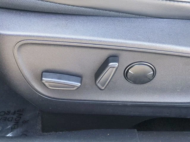 Used 2025 Silver Ford ST-Line image 12