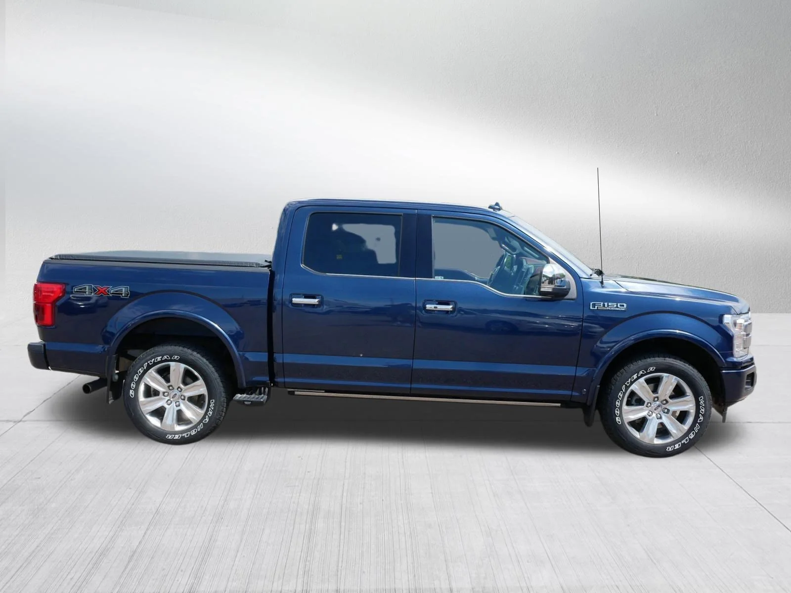 Certified Used 2020 Blue Jeans Metallic Ford Platinum image 8