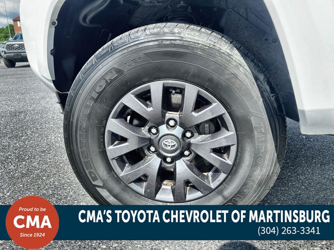 Used 2023 Ice Cap Toyota SR5 image 11