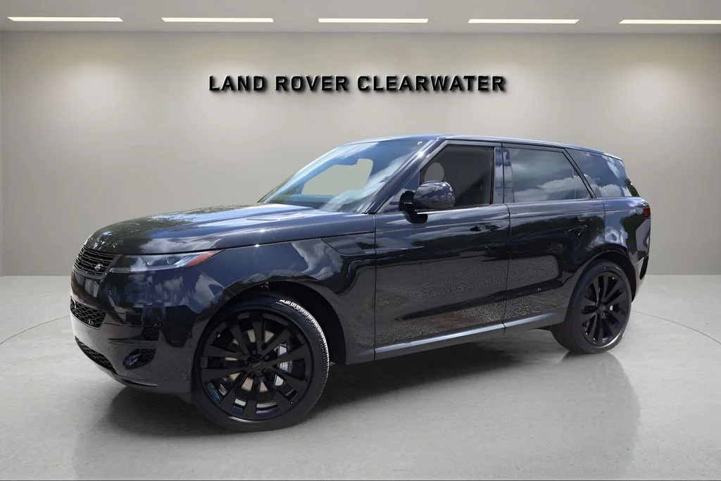 New 2026 Santorini Black Land Rover SE image 1