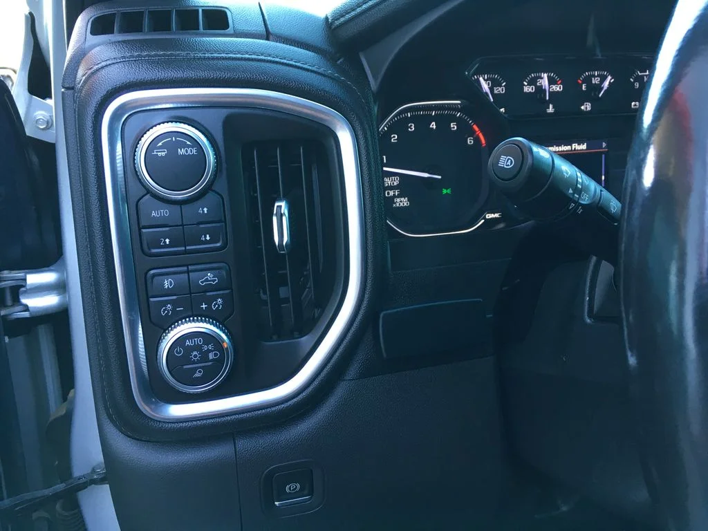 2020 GMC Sierra 1500 SLT - Photo 20