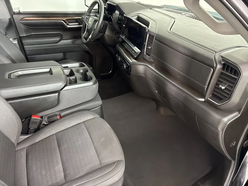 Used 2024 Black Chevrolet LT image 23