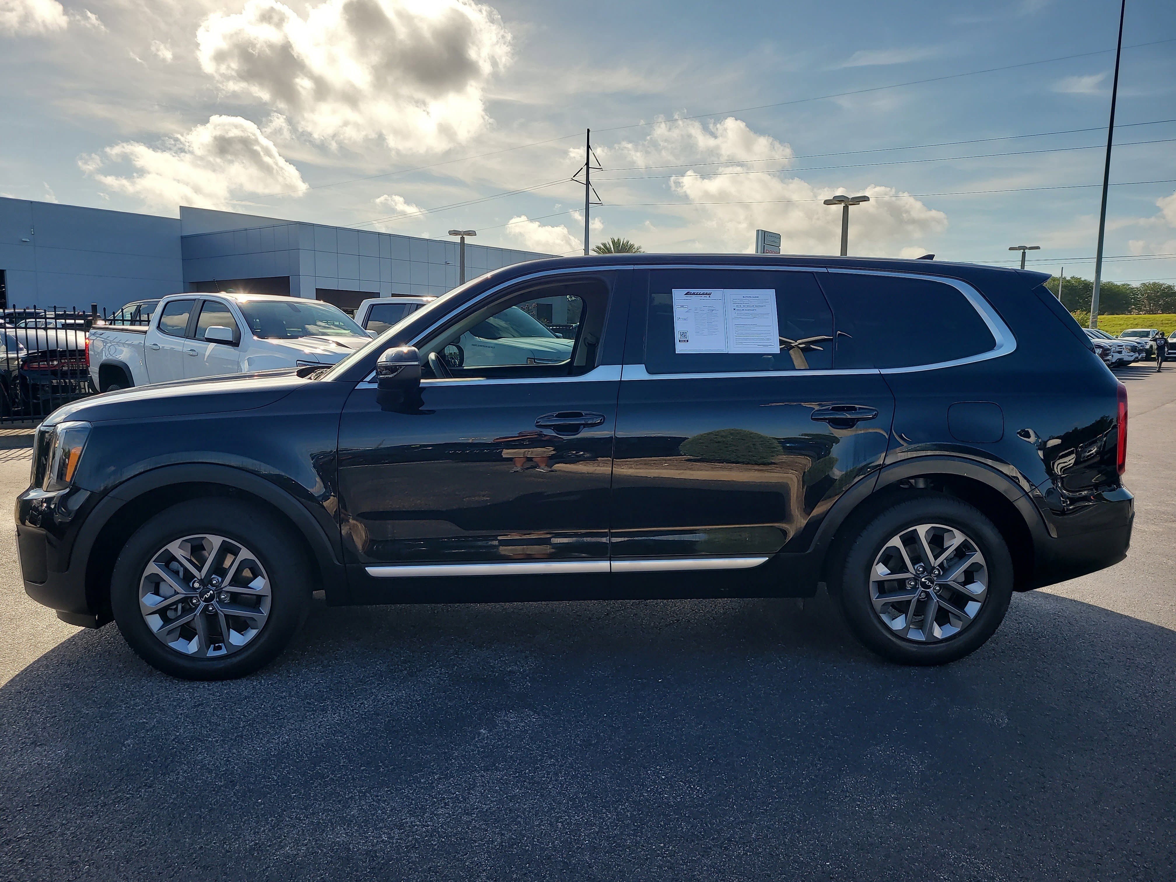 Used 2023 Ebony Black Kia LX image 7