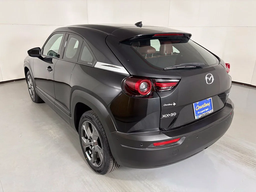 Used 2022 Black Mazda Premium Plus image 6