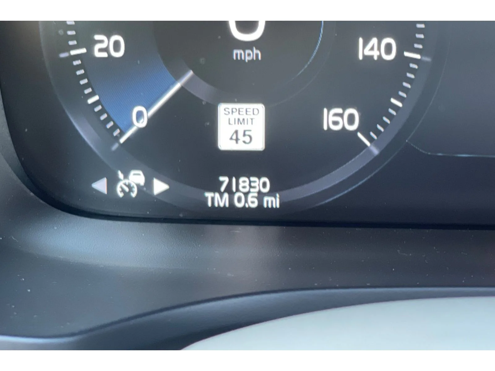 Used 2022 Pine Grey Metallic Volvo T5 image 39