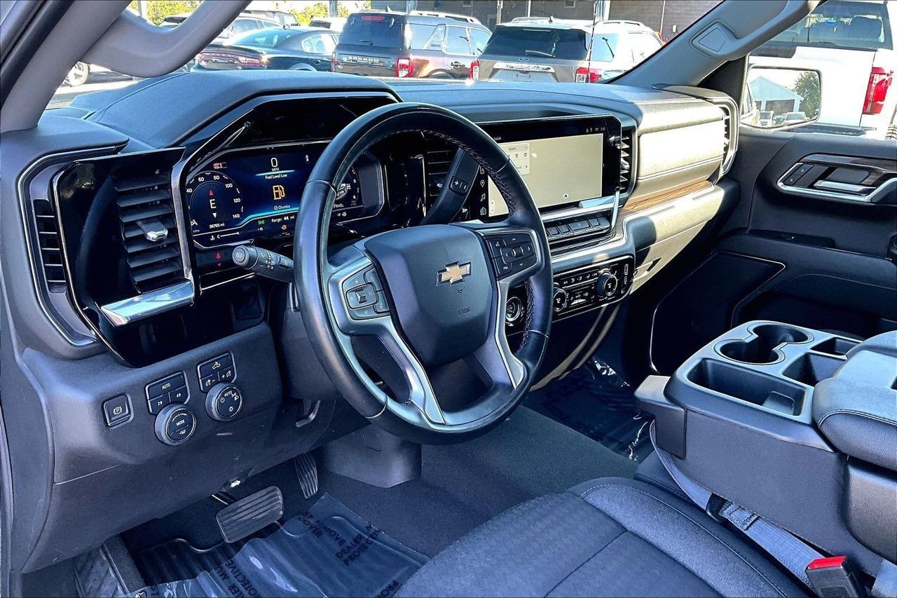 Used 2024 Slate Gray Metallic Chevrolet 4WD Crew Cab Short Bed LT with 2FL image 19