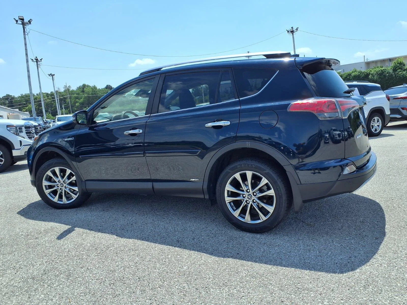 Used 2018 Aqua Toyota Hybrid Limited image 36