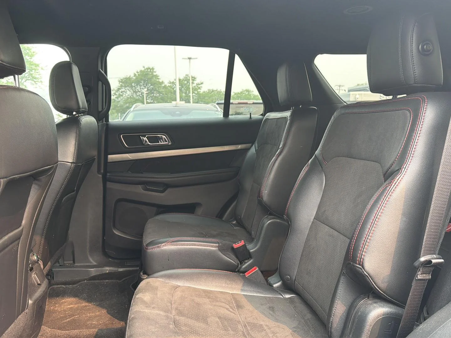 Used 2018 Blue Ford XLT image 9