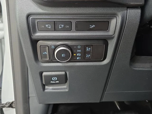 Certified Used 2023 Avalanche Ford XLT image 26