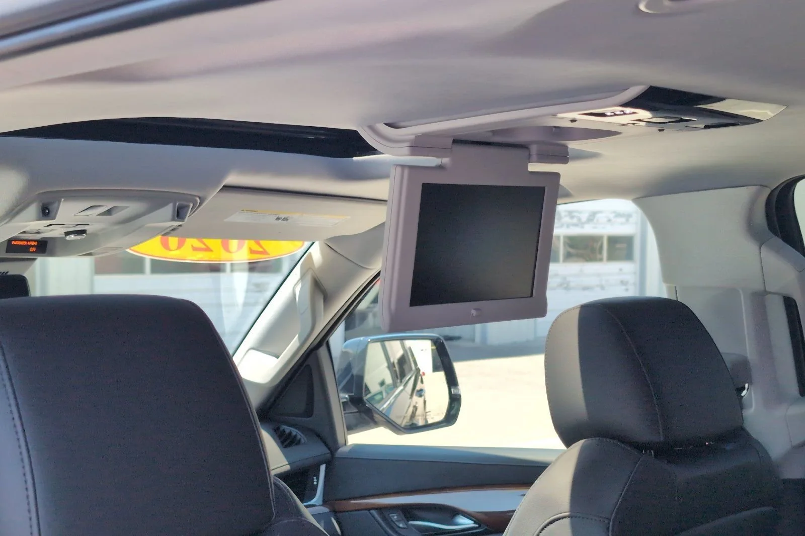 Used 2020 BLACK RAVEN Cadillac Premium Luxury image 17