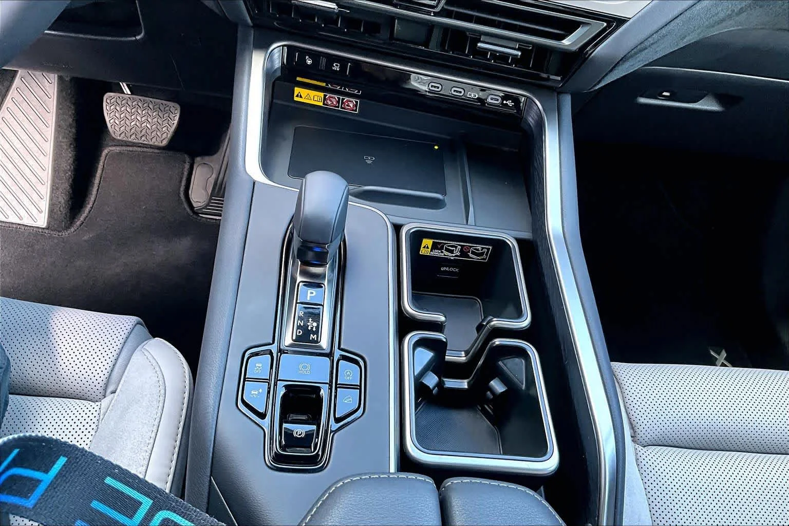 2026 Lexus TX Luxury - Photo 15