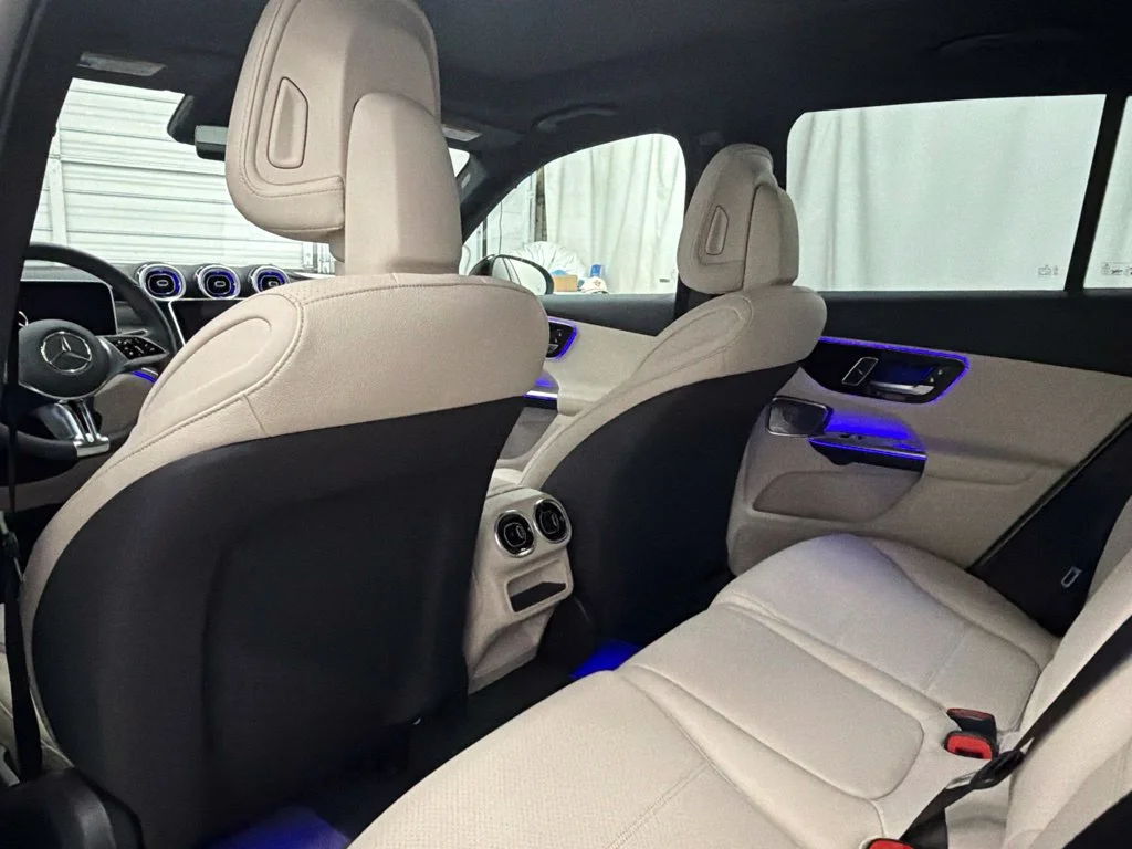 New 2027 Black Mercedes-Benz GLC 300 image 21