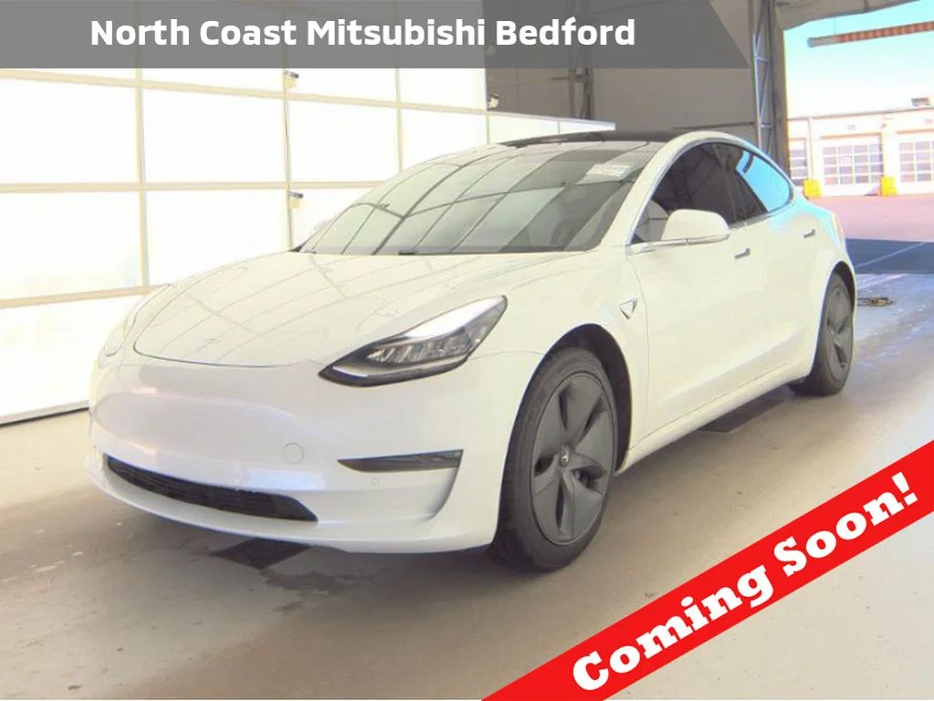 2020 Tesla Model 3 Standard Range Plus's photo