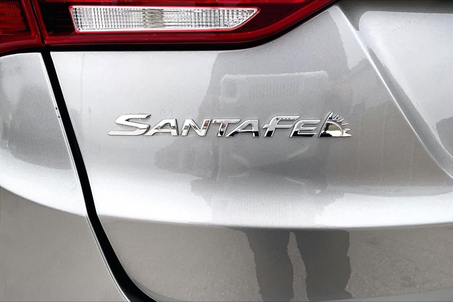 Used 2017 Mineral Gray Hyundai 2.4L image 10