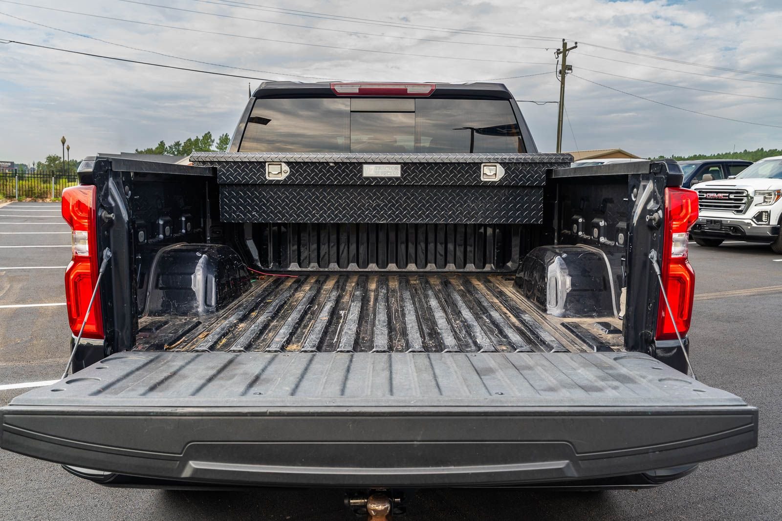 Used 2022 Gray Chevrolet RST image 17