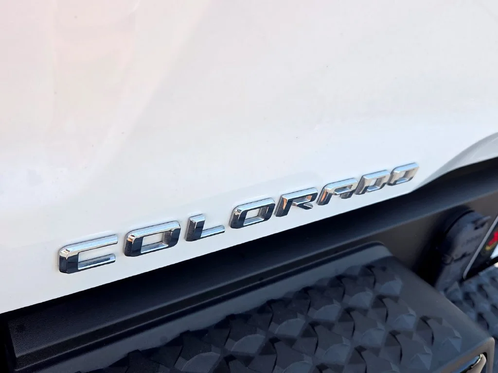 Used 2024 Summit White Chevrolet Trail Boss image 11