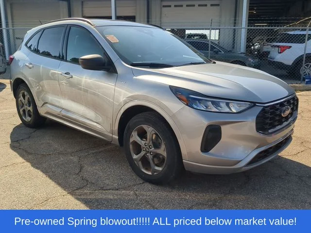 Used 2023 Silver Ford ST-Line image 6