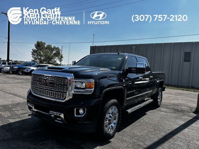 Used 2018 Onyx Black GMC Denali image 1
