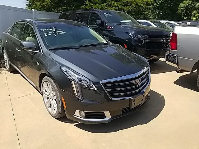 Used 2018 Gray Cadillac Luxury image 4