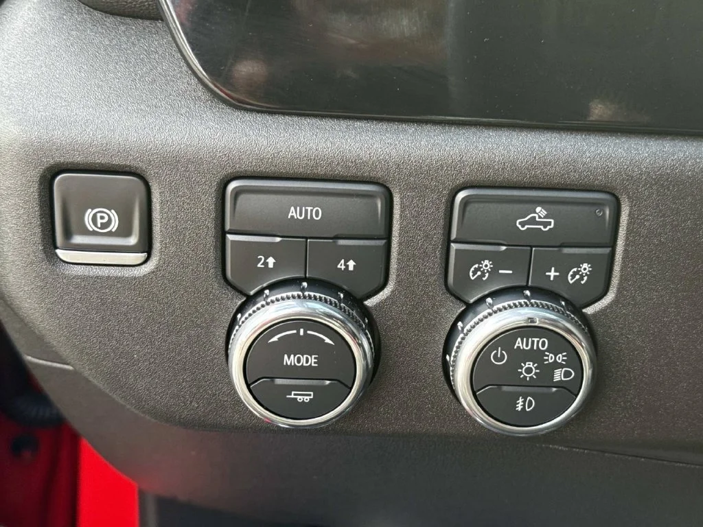 Used 2025 Red GMC Elevation image 42