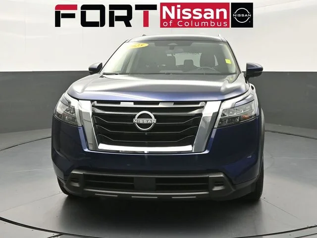 Used 2025 Blue Nissan SV image 2