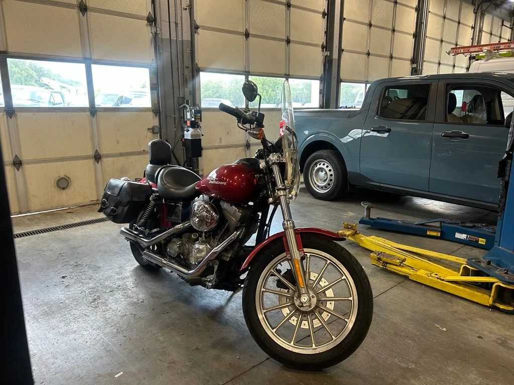 Used 2004 Red Harley-Davidson  image 9