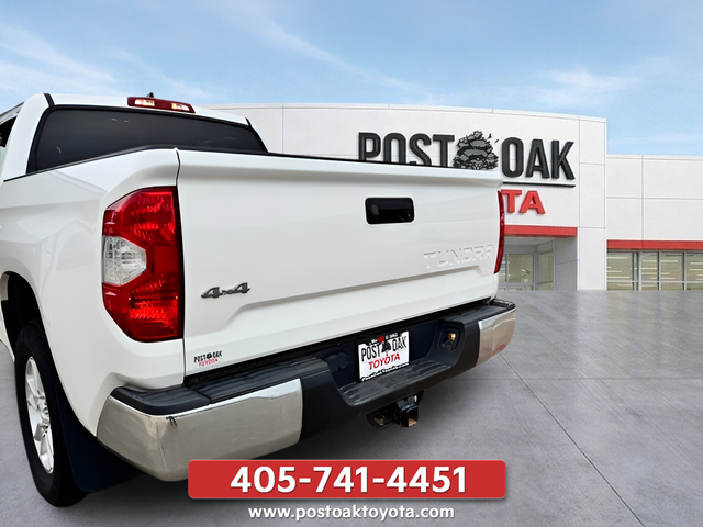 Used 2020 White Toyota SR5 image 12