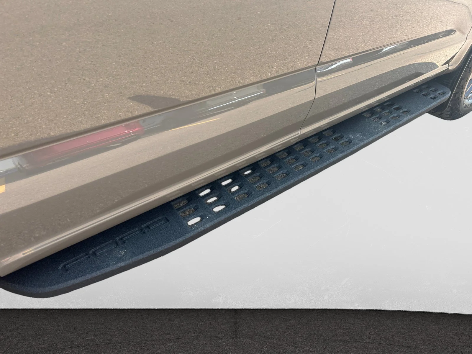 New 2026 Marsh Grey Ford Tremor image 11