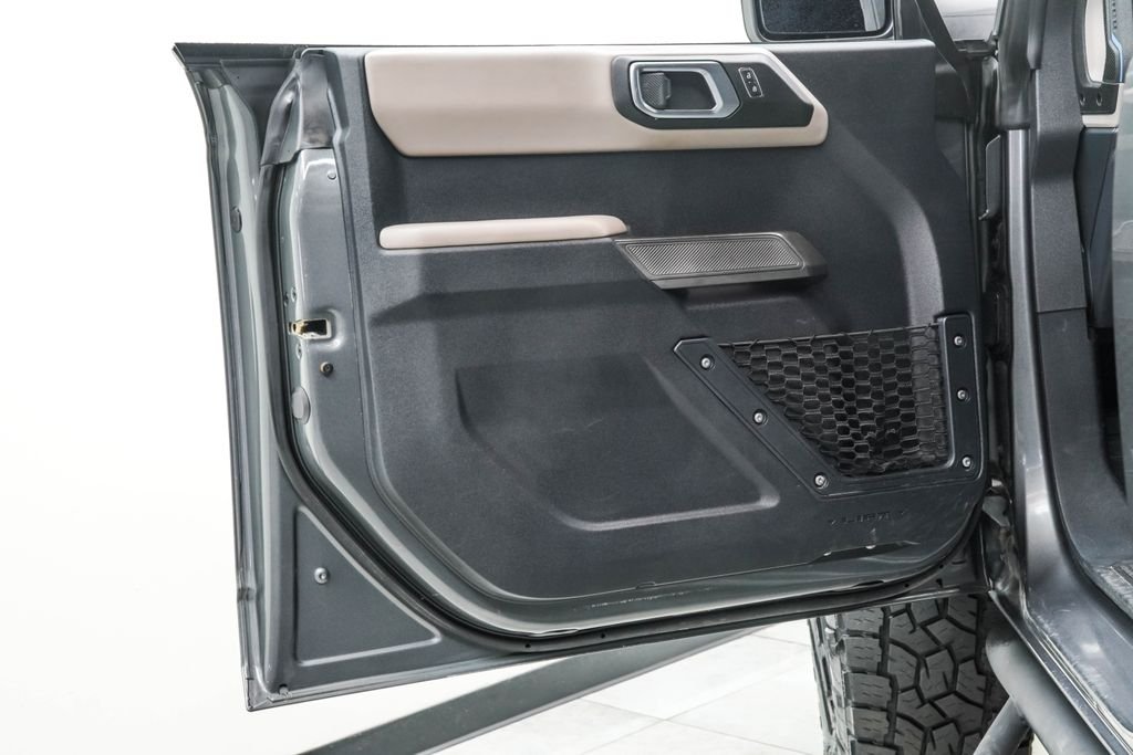 Used 2022 Gray Ford Wildtrak image 43