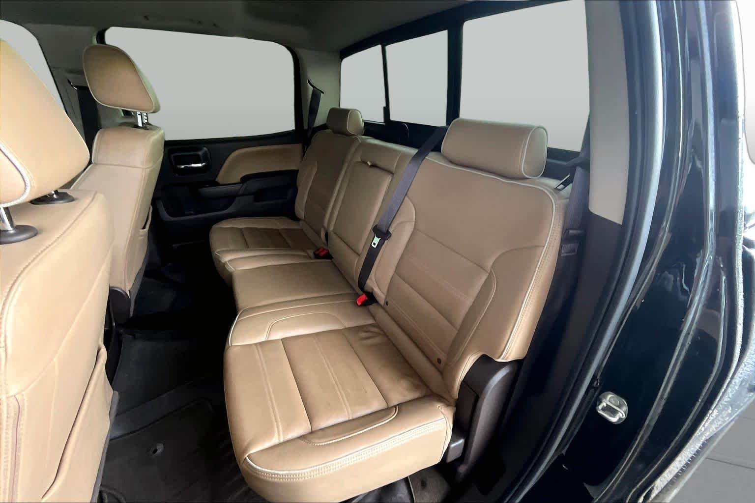 Used 2017 Onyx Black GMC Denali image 21