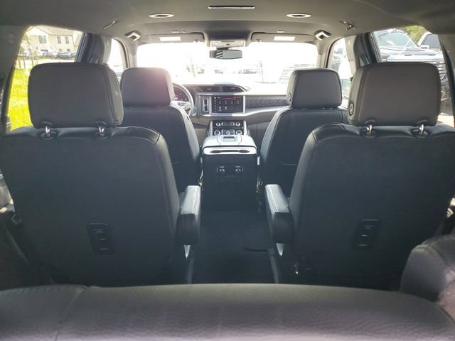 Used 2023 Onyx Black GMC Denali image 30