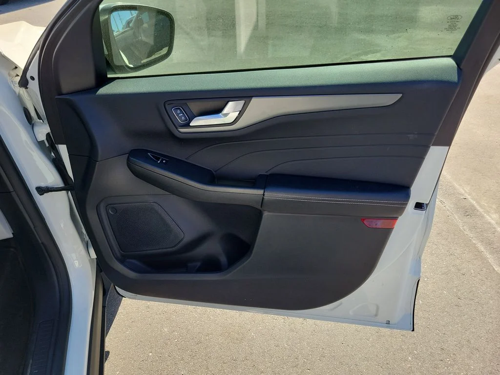 2023 Ford Escape PHEV - Photo 38