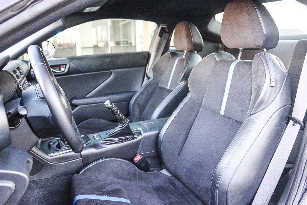 Used 2025 Black Subaru tS image 17