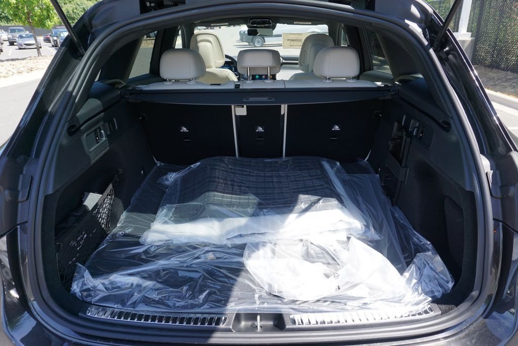 New 2026 Graphite Grey Metallic Mercedes-Benz GLC 300 image 61