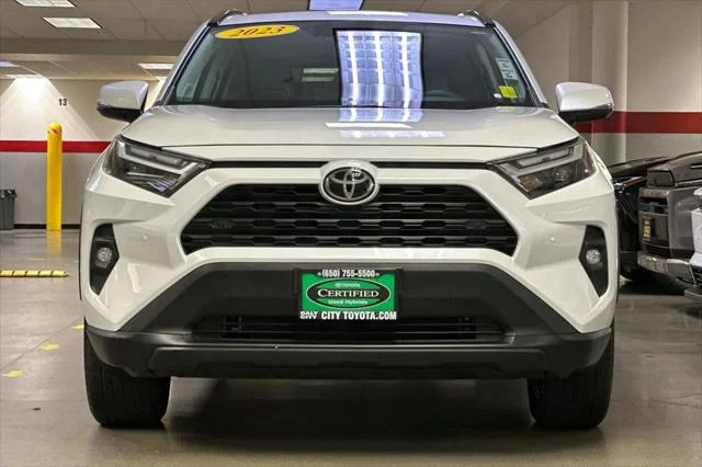 Certified Used 2023 WIND CHILL PEARL* Toyota  image 9