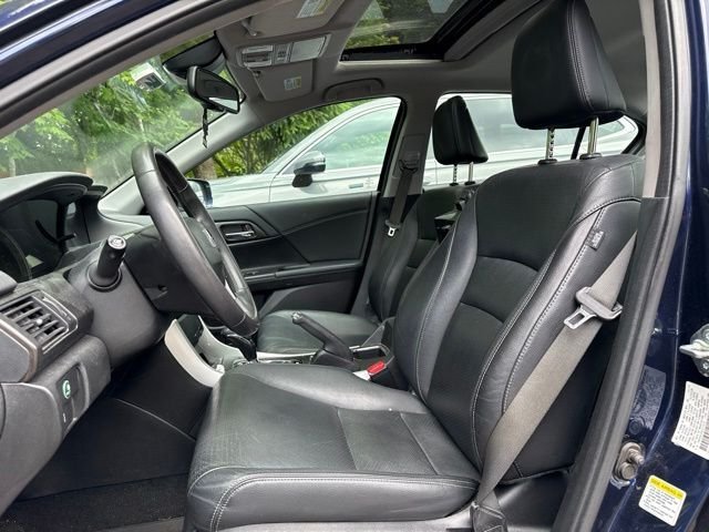 Used 2014 Crystal Black Pearl Honda EX-L image 6