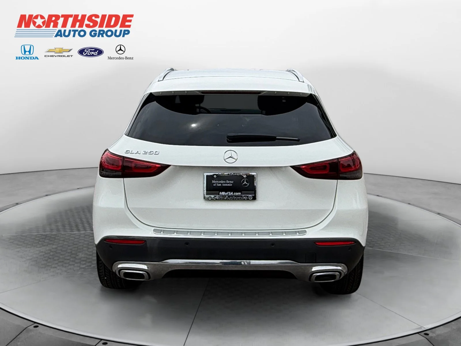 Used 2023 Polar White Mercedes-Benz GLA 250 image 6