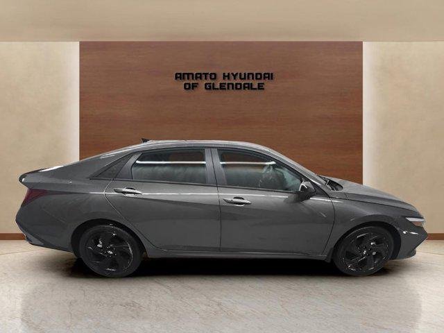 New 2026 Gray Hyundai SEL Sport image 7