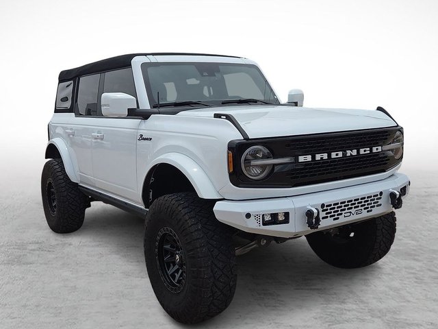 Pre-Owned 2023 Ford Bronco Outer Banks 4WD 4D Sport Utility