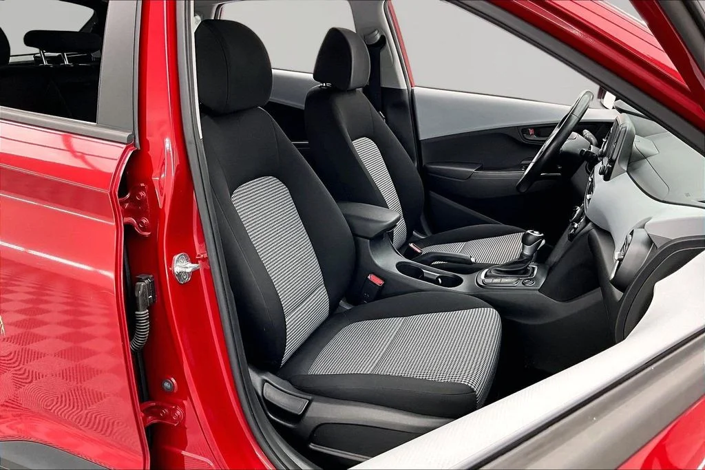 Certified Used 2021 Pulse Red Hyundai SEL image 7