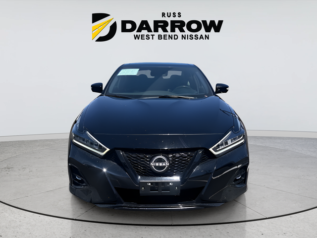 Used 2023 Black Nissan SR image 8