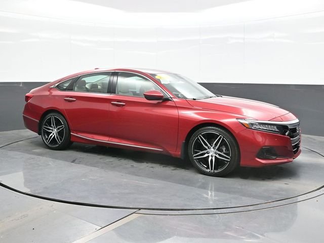 Used 2022 Red Honda Touring image 7