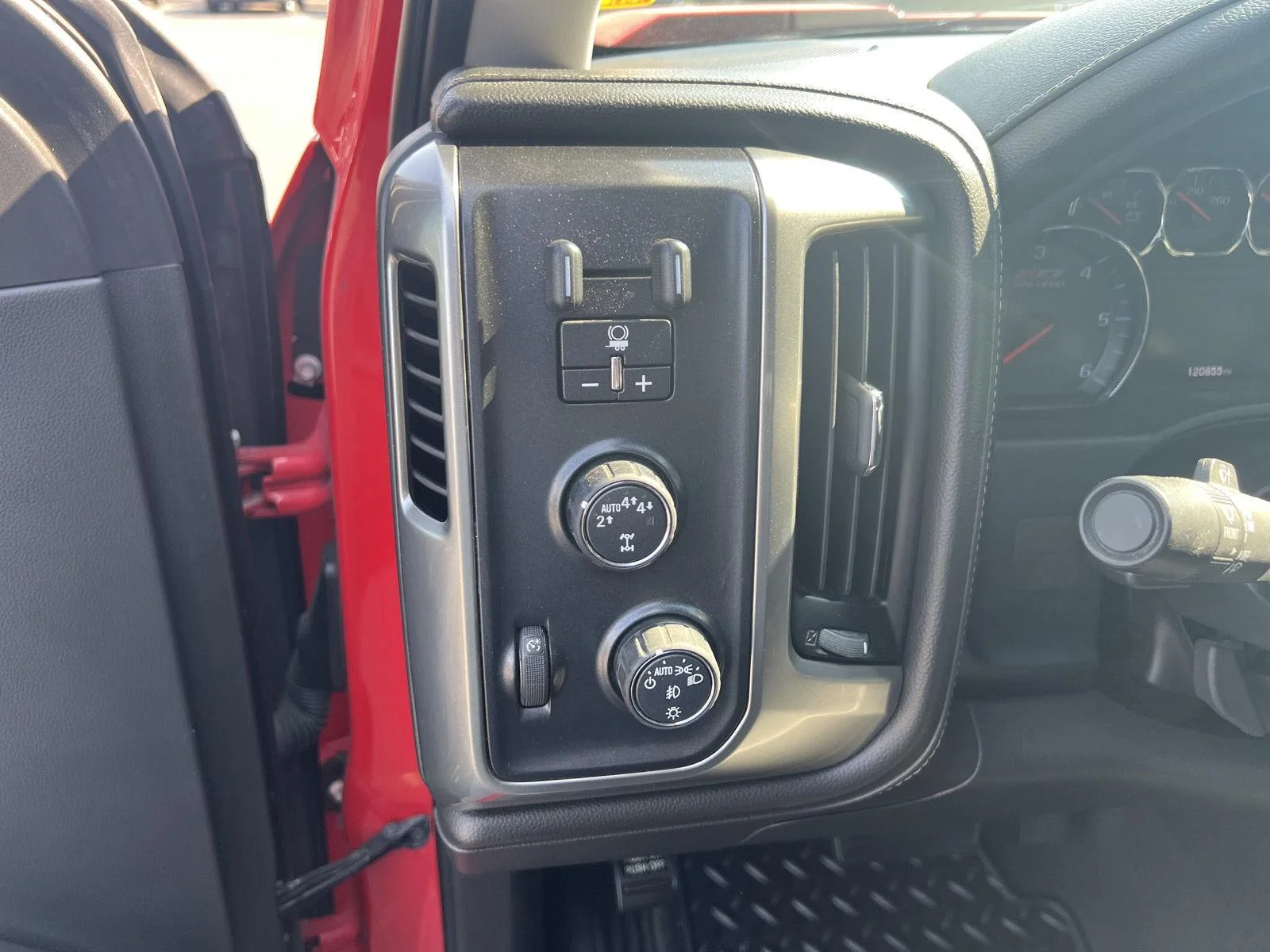 2018 Chevrolet Silverado 1500 LTZ Z71 - Photo 20